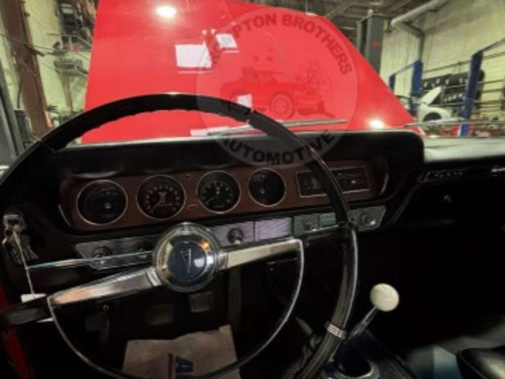 Crompton Brothers Automotive - 1965PontiacGTO-4